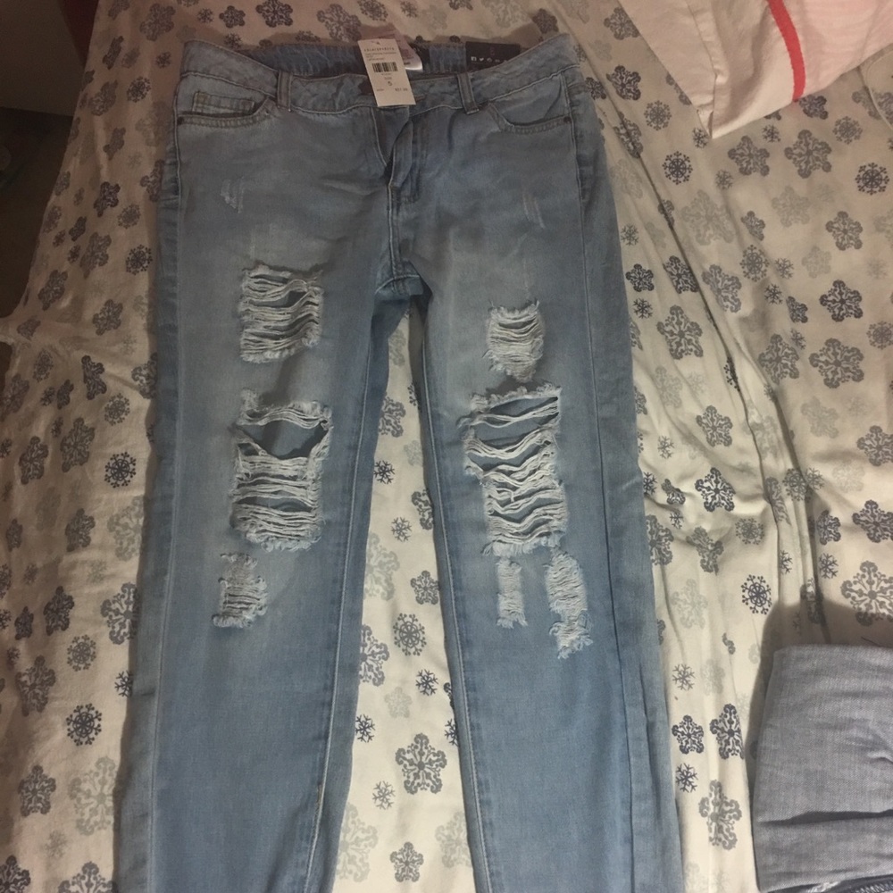 Fashion Nova bundle jean